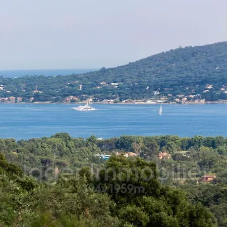 Saint Tropez Vila *